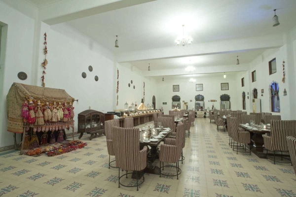 Hotel Sara Vilas